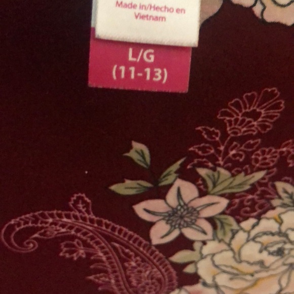 Crisscross open back T-shirt - Picture 4 of 4